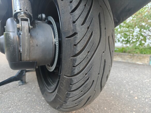 2018 Suzuki Burgman (SkyWave) 650, белый, 980000 рублей - вид 16