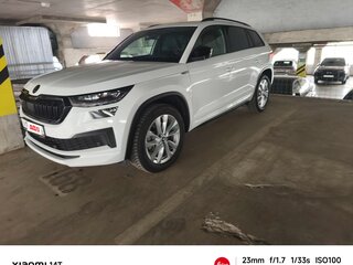 2024 Skoda Kodiaq I Рестайлинг, белый, 4845000 рублей, вид 2