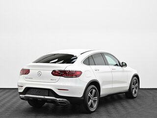 2020 Mercedes-Benz GLC Coupe 220 d I (C253) Рестайлинг, белый, 4099000 рублей, вид 2