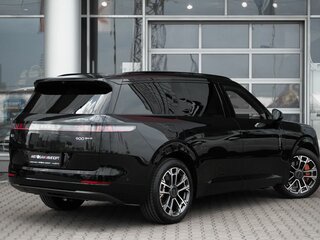 2026 Lynk & Co 900, чёрный, 9299900 рублей, вид 4