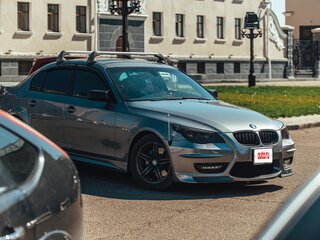 2009 BMW 5 серии 520d V (E60/E61) Рестайлинг, серый, 1350000 рублей, вид 1