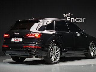 2025 Audi Q7 55 TFSI II (4M) Рестайлинг 2, чёрный, 10739069 рублей, вид 2