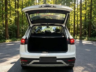 2023 Volkswagen Tayron I Рестайлинг, белый, 1833000 рублей, вид 5
