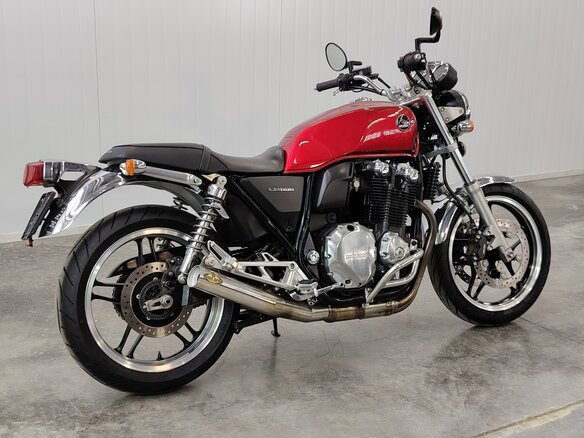 2010 Honda CB 1100, красный, 549000 рублей - вид 5
