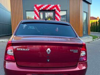2011 Renault Logan I Рестайлинг, красный, 570000 рублей, вид 5