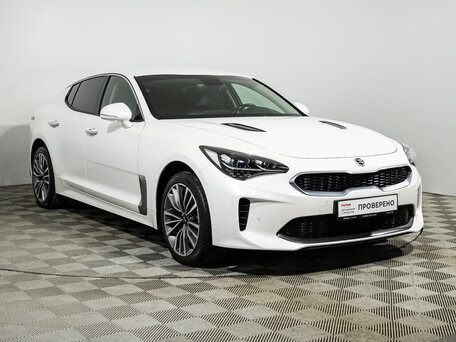 2019 Kia Stinger I, белый, 2499700 рублей, вид 3