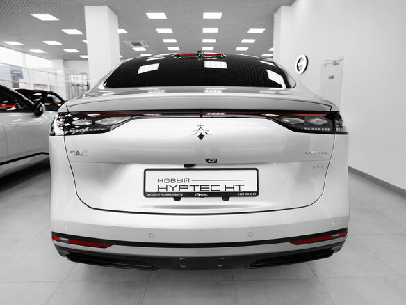 2026 GAC Hyptec HT, серебристый, 5999000 рублей - вид 4