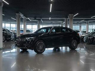 2026 Mercedes-Benz GLC 300 II (X254), чёрный, 9400000 рублей, вид 1