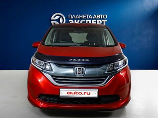 2018 Honda Freed II, красный, 1520000 рублей, вид 2