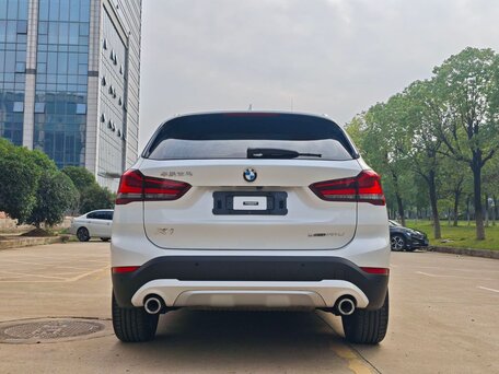 2022 BMW X1 Long 20Li sDrive II (F48) Рестайлинг, белый, 2217000 рублей, вид 5