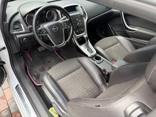 2013 Opel Astra GTC J Рестайлинг, белый, 690000 рублей, вид 5