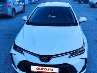 2022 Toyota Corolla XII (E210), белый, 1890000 рублей, вид 2