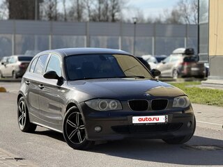 2006 BMW 1 серии 120i I (E81/E82/E87/E88), бежевый, 620000 рублей, вид 2