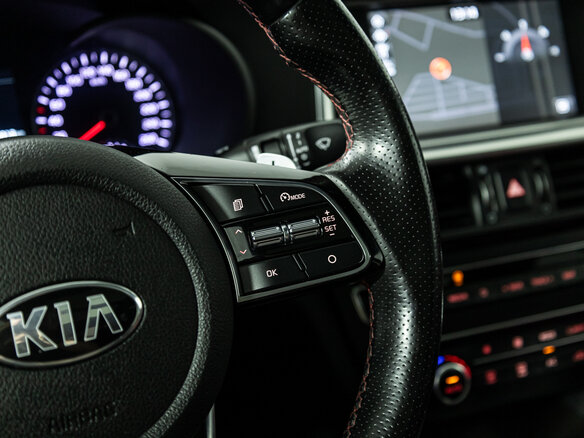 2019 Kia Optima IV Рестайлинг, белый, 2099700 рублей - вид 17