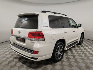2020 Toyota Land Cruiser 200 Series Рестайлинг 2, белый, 4999000 рублей, вид 5