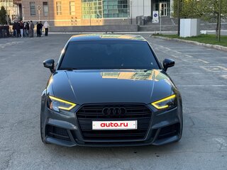 2018 Audi A3 III (8V) Рестайлинг, серый, 1650000 рублей, вид 3