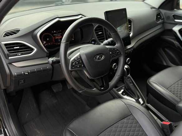2024 Lada (ВАЗ) Vesta SW I Рестайлинг (NG), чёрный, 1590000 рублей - вид 10