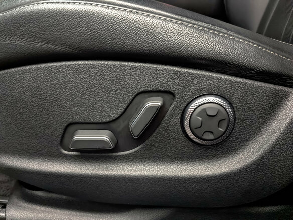 2021 Genesis GV80 I, чёрный, 5899000 рублей - вид 26