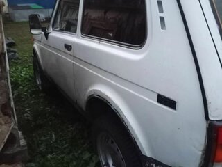 1999 Lada (ВАЗ) 2121 (4x4) I Рестайлинг, белый, 170000 рублей, вид 4