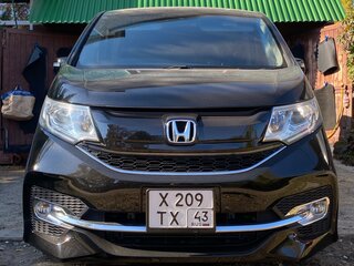 2016 Honda Stepwgn Spada V, чёрный, 2300000 рублей, вид 4