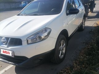 2010 Nissan Qashqai+2 I Рестайлинг, белый, 970000 рублей, вид 2
