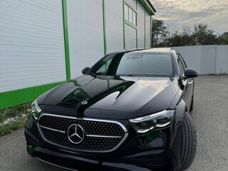 2024 Mercedes-Benz E-Класс 300 VI (W214, S214), чёрный, 7795000 рублей, вид 2