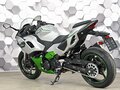2025 Kawasaki Ninja 7, серебристый, 869000 рублей - вид 7