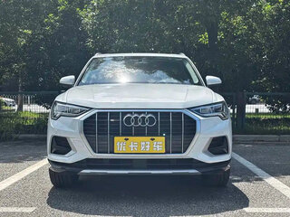 2022 Audi Q3 35 TFSI II (F3), белый, 2327777 рублей, вид 3