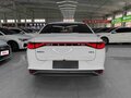 2022 Geely Emgrand L I, белый - вид 3