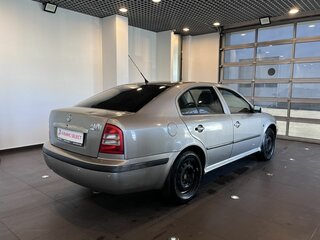 2007 Skoda Octavia I (A4) Рестайлинг, серый, 200000 рублей, вид 3
