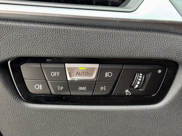2024 BMW 3 серии 320i VII (G2x) Рестайлинг, белый, 3410000 рублей - вид 15