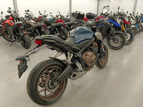 2021 Honda CB 650R, синий, 790000 рублей, вид 3