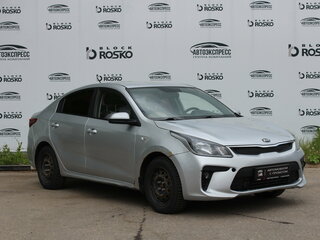 2020 Kia Rio IV, серебристый, 860000 рублей, вид 3