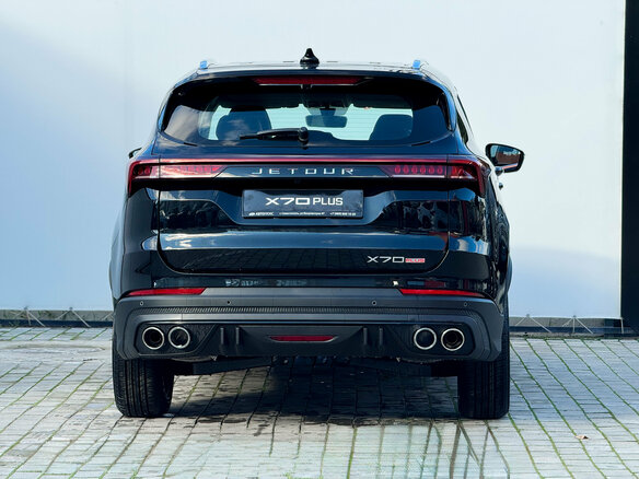 2026 Jetour X70+ I Рестайлинг, чёрный, 3399000 рублей - вид 5