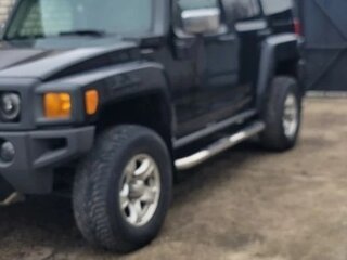 2008 Hummer H3, чёрный, 2000000 рублей, вид 4