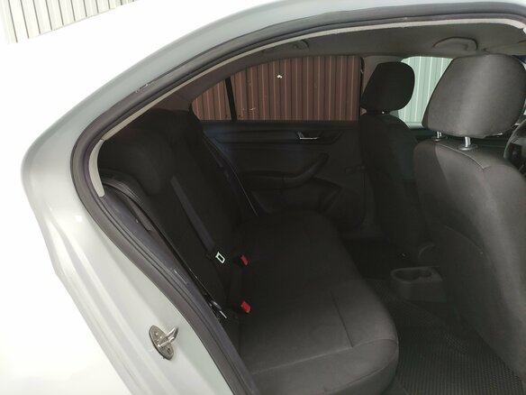 2019 Skoda Rapid I Рестайлинг, белый, 1049000 рублей - вид 9