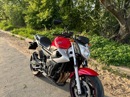 2010 Yamaha XJ600, красный, 540000 рублей, вид 3