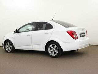 2014 Chevrolet Aveo II, белый, 787000 рублей, вид 5