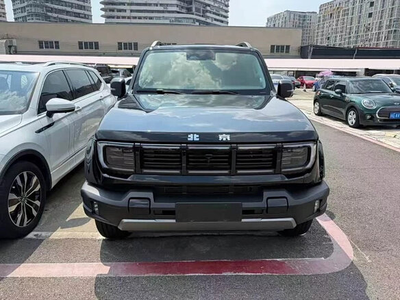 2025 BAIC BJ40 II, чёрный - вид 1