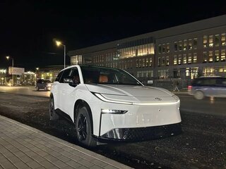 2026 Toyota bZ3X 58.3 kWh, белый, 2900000 рублей, вид 2