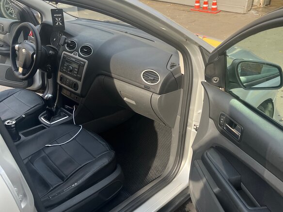 2007 Ford Focus II, серебристый, 330000 рублей - вид 5