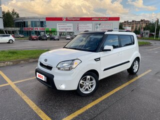 2011 Kia Soul I, белый, 620000 рублей, вид 1