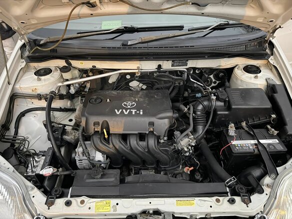 2001 Toyota Corolla Fielder IX (E120, E130), белый, 499900 рублей - вид 9