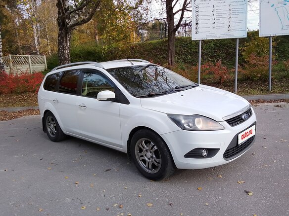 2010 Ford Focus II Рестайлинг, белый, 665000 рублей - вид 6