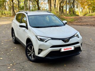 2016 Toyota RAV4 IV (XA40) Рестайлинг, белый, 2195000 рублей, вид 3
