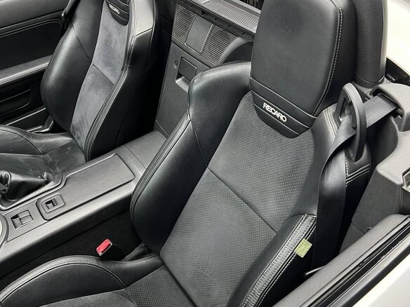 2011 Mazda MX-5 Hard Top III (NC) Рестайлинг, белый, 2200000 рублей - вид 8