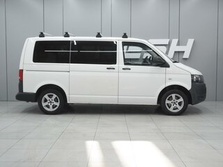 2013 Volkswagen Caravelle T5 Рестайлинг, белый, 1999000 рублей, вид 5