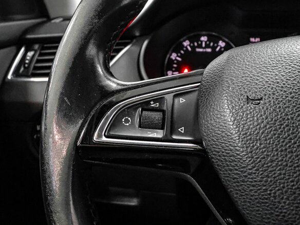 2013 Skoda Octavia III (A7), белый, 949000 рублей - вид 15