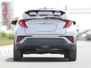 2022 Toyota C-HR I Рестайлинг, серый, 2300548 рублей, вид 4