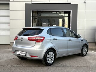 2014 Kia Rio 4-speed III, серебристый, 659000 рублей, вид 5